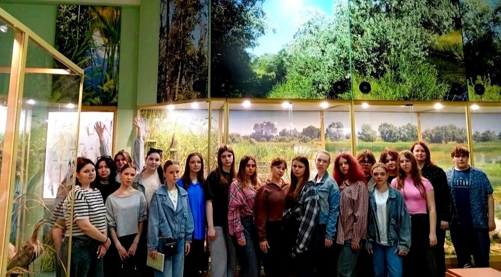 Посещение студентами филиала ГБПОУ РО «ДПК» в г. Азове Азовского историко-археологического и палеонтологического  музея-заповедника им. А. А. Горбенко.